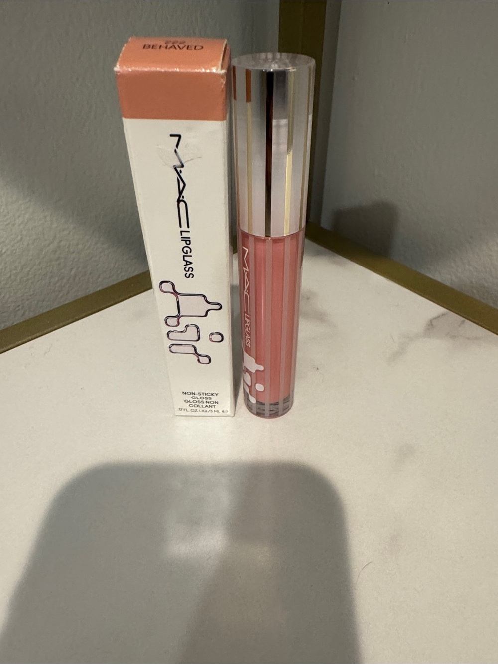 MAC LIPGLASS Non-Sticky Gloss